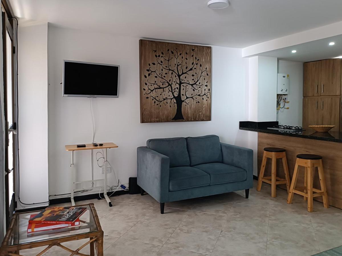 Acogedor Apartaestudio Ubicado En Laureles Daire Medellín Dış mekan fotoğraf