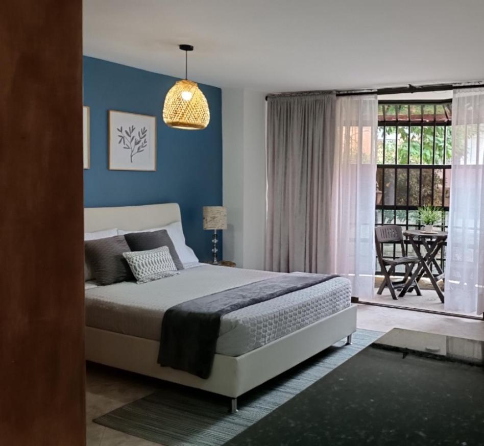 Acogedor Apartaestudio Ubicado En Laureles Daire Medellín Dış mekan fotoğraf